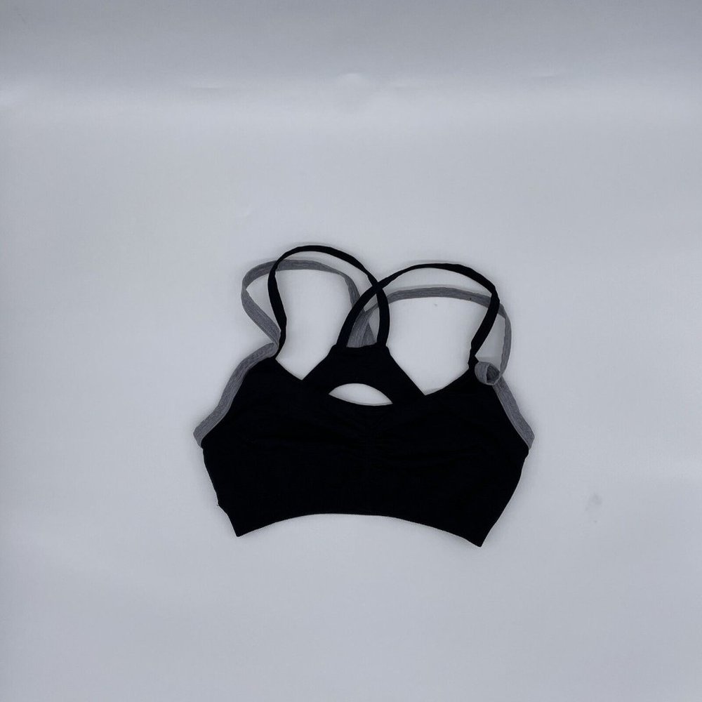 ATHLETA Namaste Seamless Sports Bra - Black and Gray - Style 91962 - Size M